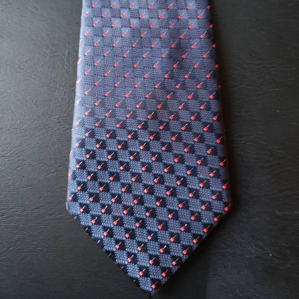 Men's 100% silk necktie, NEW